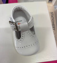 Load image into Gallery viewer, Size 15 / uk 0 Andanines boy & girl shoes