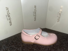 Load image into Gallery viewer, SIZE 27/ UK 9 GIRLS HARD BOTTOM SHOES