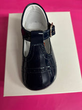 Load image into Gallery viewer, Size 19 / uk 3 Andanines boy & girl shoes