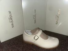 Load image into Gallery viewer, SIZE 27/ UK 9 GIRLS HARD BOTTOM SHOES