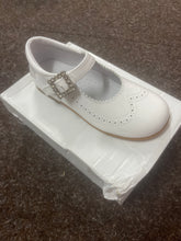 Load image into Gallery viewer, SIZE 27/ UK 9 GIRLS HARD BOTTOM SHOES