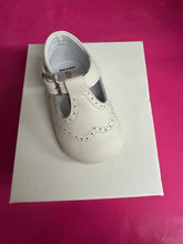 Load image into Gallery viewer, Size 17 / uk 1 Andanines boy & girl shoes