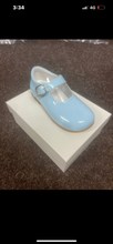 Load image into Gallery viewer, SIZE 26 / UK BABY 8.5 HARD BOTTOM SHOES