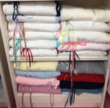 Load image into Gallery viewer, Full colour shawl