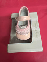 Load image into Gallery viewer, Size 17 / uk 1 pretty originals boy &amp; girl shoes
