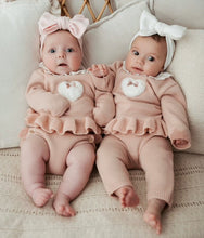 Load image into Gallery viewer, Pex heart trouser knitted set
