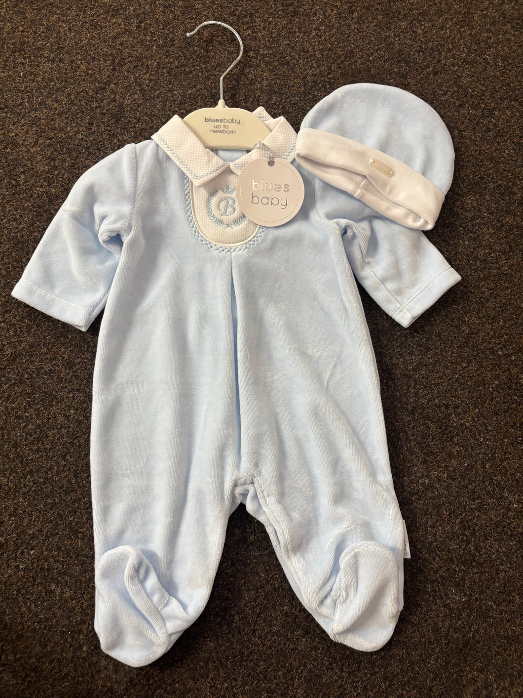 BLUES BABY BABYGROS WITH HAT