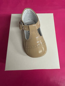 Size 17 / uk 1 Andanines boy & girl shoes