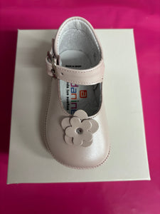 Size 18 / uk 2 Andanines boy & girl shoes