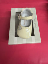 Load image into Gallery viewer, Size 17 / uk 1 pretty originals boy &amp; girl shoes
