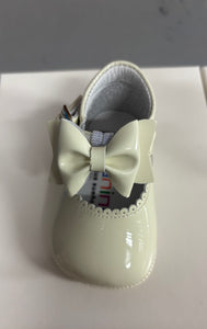 Size 15 / uk 0 Andanines boy & girl shoes