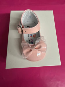 Size 17 / uk 1 Andanines boy & girl shoes