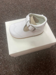 SIZE 23/ UK BABY 6 Hard bottom shoes