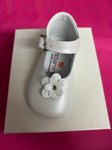 Size 19 / uk 3 Andanines boy & girl shoes