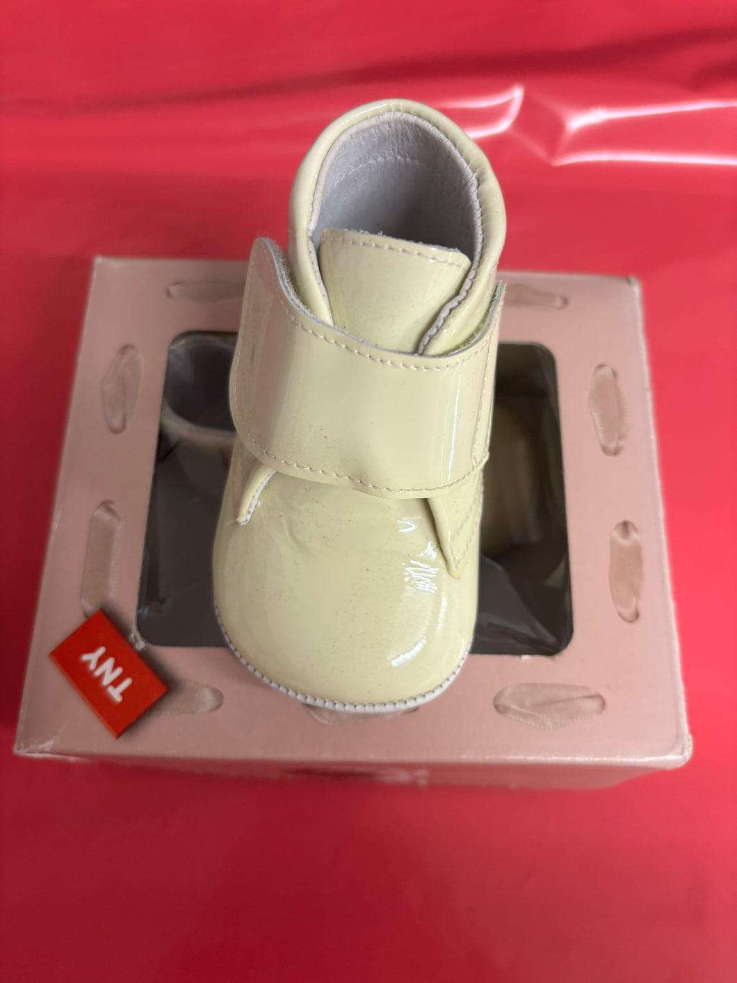 Size 18 / uk 2
