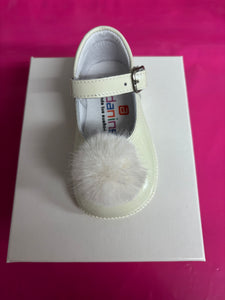 Size 19 / uk 3 Andanines boy & girl shoes