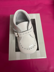 Size 19 / uk 3 pretty originals boy & girl shoes