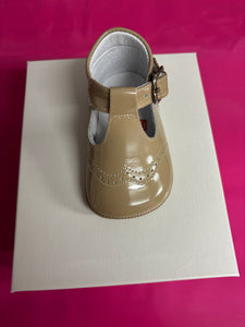 Size 16 / uk 0 Andanines boy & girl shoes
