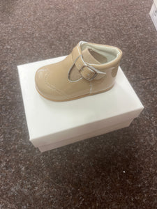 SIZE 23/ UK BABY 6 Hard bottom shoes