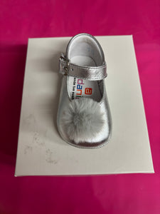 Size 16 / uk 0 Andanines boy & girl shoes