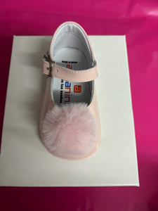 Size 18 / uk 2 Andanines boy & girl shoes