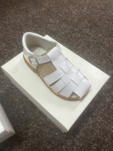 SIZE 23/ UK BABY 6 Hard bottom shoes