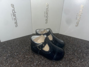 SIZE 23/ UK BABY 6 Hard bottom shoes