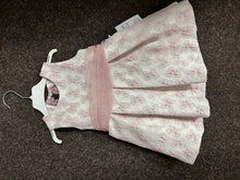 Load image into Gallery viewer, Basmarti dress
