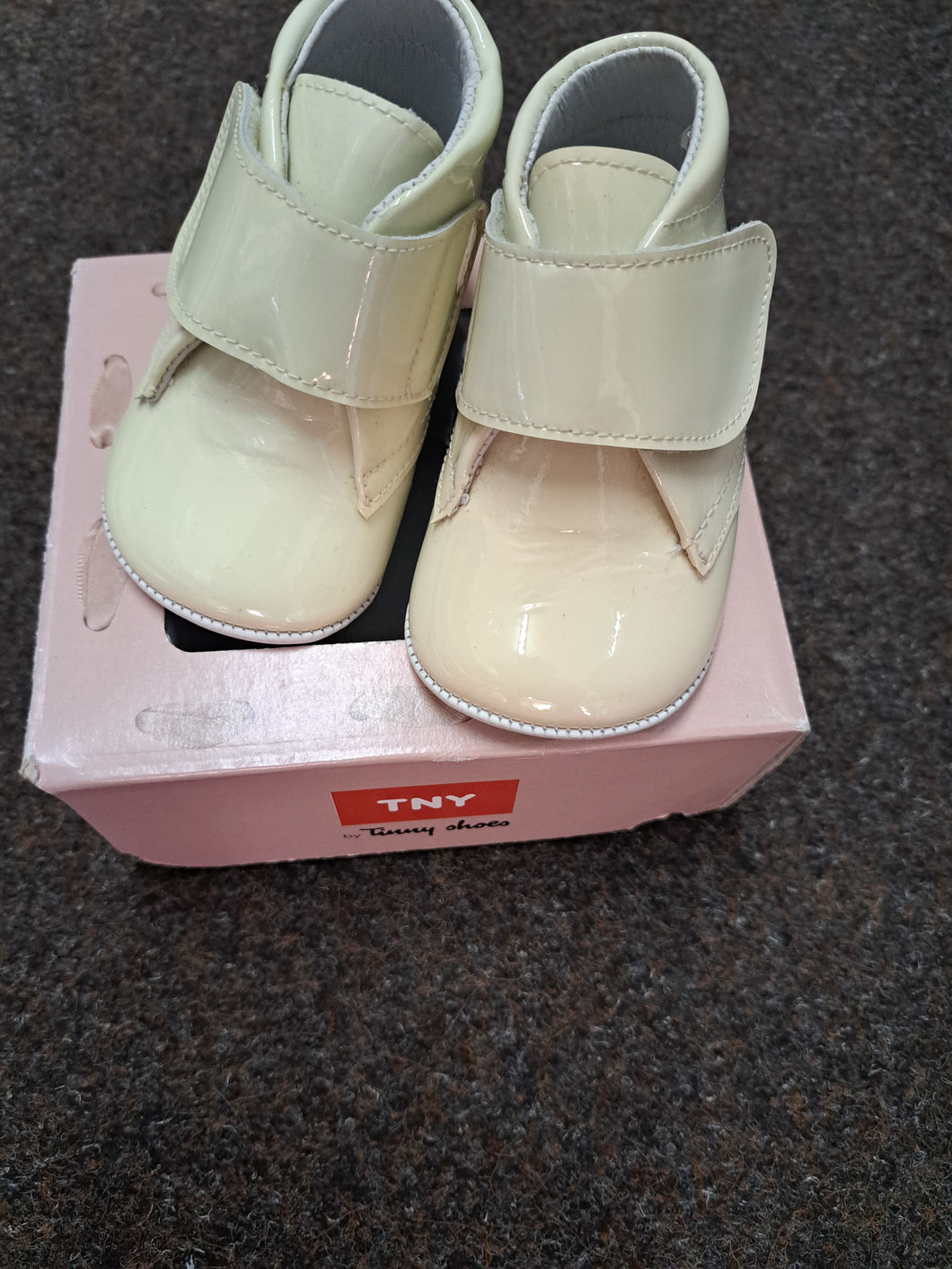 TNY SHOE SALE